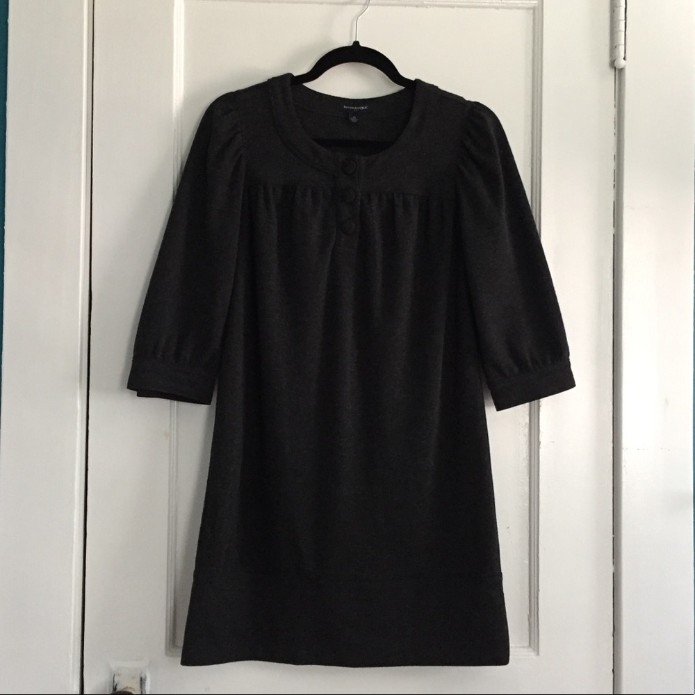 Grey long sleeve shift dress